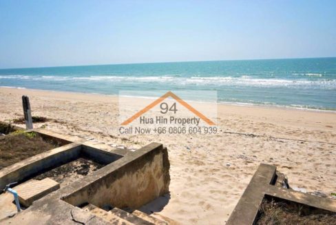 SH94237 Absolute Beachfront House For Sale in Cha Am_003
