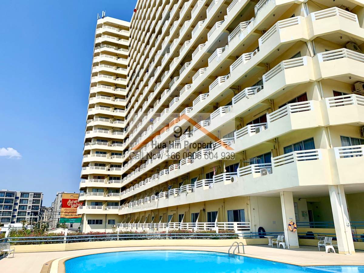 SC94098: 1 Bedroom Condo with 3 balconies – nice view close to Hua Hin soi 94 & the beach