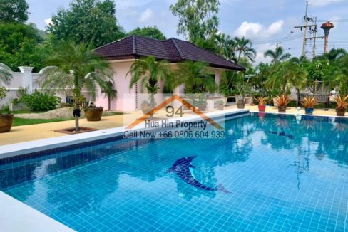 SH94318 2 storey amazing pool villa Hua Hin Samorprong_021