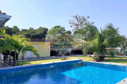 Private Villa on 1 Rai south Hua Hin Pranburi_023