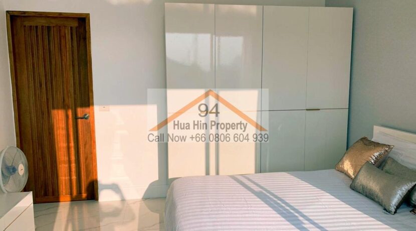 Big Villa For Sale in Hua Hin 0856659532_027