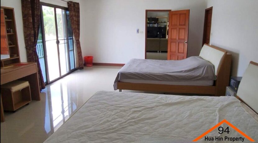 4 bed House on big land Hua Hin +66856659532_001
