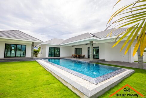 Hua Hin New Pool Villa FOR SALE Call 0856659532_021