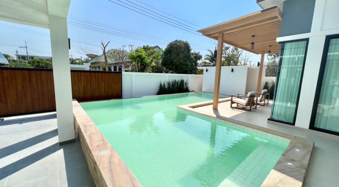 Pool villas for sale Hua Hin soi 94 0856659532_004