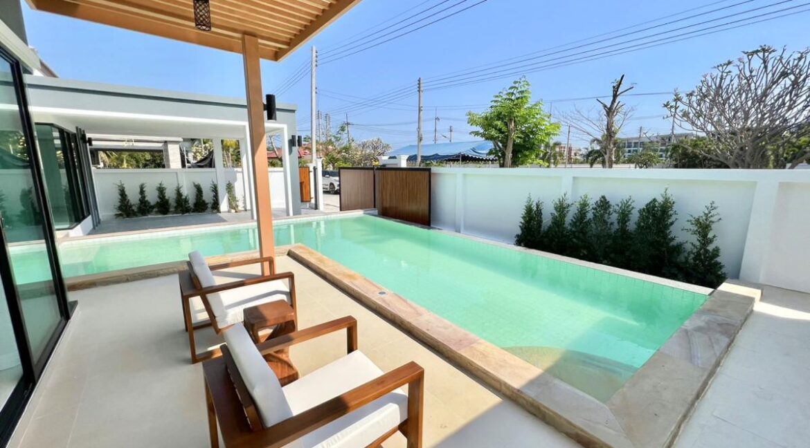 Pool villas for sale Hua Hin soi 94 0856659532_008