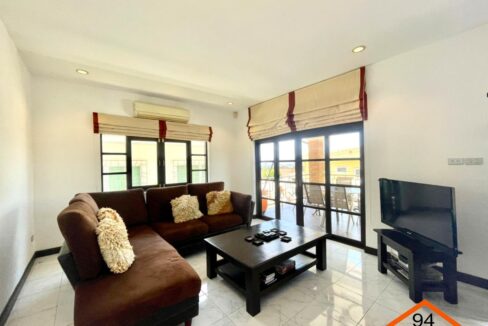 Pool villa with views for sale in Hua Hin_021