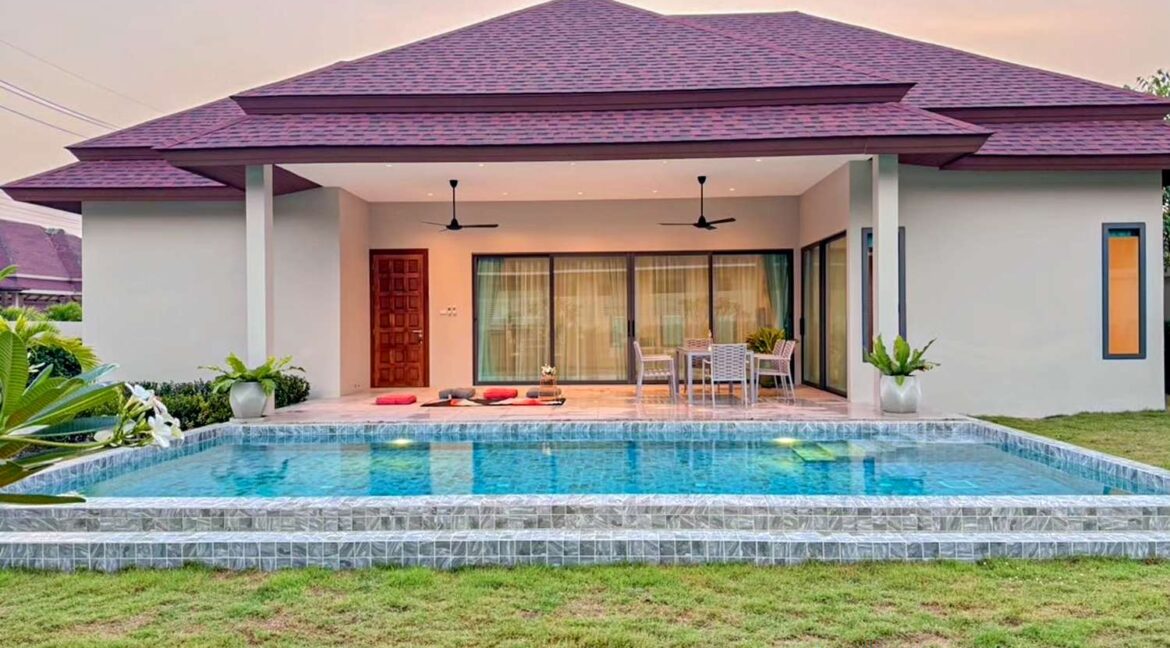 luxury pool villa for sale 12580 huahin 12580thailand