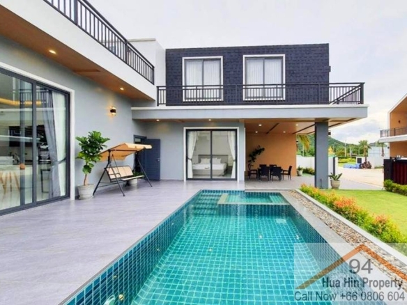 SH94447 New 2 storey modern Nordic influenced pool villas near Khao Kalok beach in Pranburi
