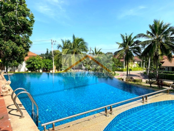 SH94474: Horizon Hua Hin: 3 Bedroom Villa on Double Plot for Someone That’s Willing to Pay the Premium for Being in an Excellent Location!