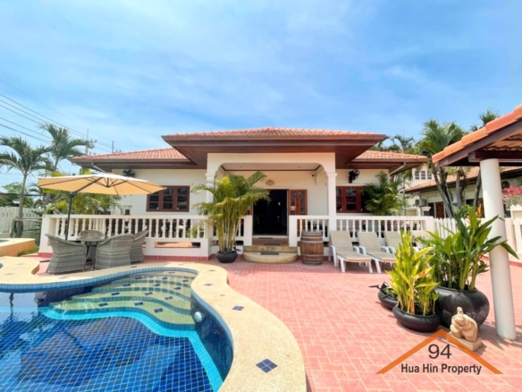 SH94478 Great opportunity to become the owner of a pool villa with a spacious plot and a inviting furnished home just 5 minutes walk from Hua Hin Soi 94, sold with a tenent.