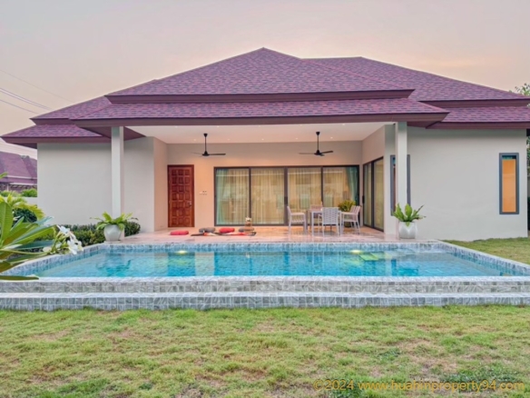SH94539 Re sale Panorama Near Black Mountain, Modern Design and High- Quality. Located Extremely Close To The Black Mountain Golf Course!