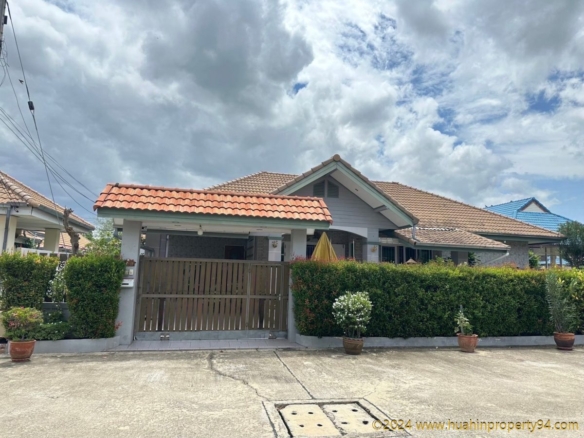 SH94573 Private Home in Baan Tawan Thong, Soi 6, Hua Hin