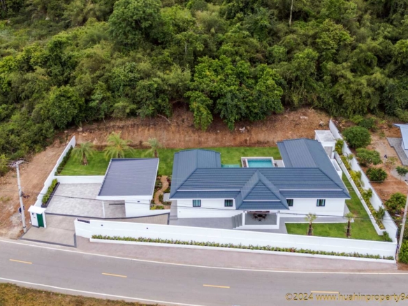 SH94605 Villa 323 | Special Discount 1,000,000 THB! in Hua Hin