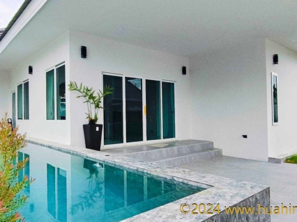SH94616 Discover Your Dream Home at The Pyne Plus Two Hua Hin 88! 🏡