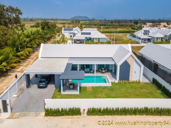 SH94639 Brand New Fully Furnished House for Sale – Hua Hin Soi 112