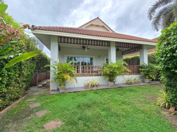 SH94689 2-Bedroom Villa for Sale in Hua Hin (Hin Lek Fai) | Smart House Village 2 | Located Next to Large Common Pool | Price 3.4M THB