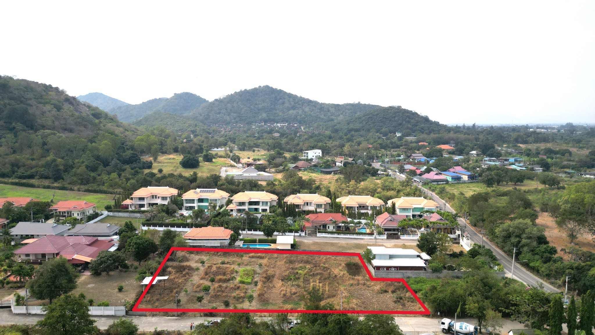 SL94701 Mountain View Land for Sale – Khao Tao, Hua Hin Prime Location | Chanote Title | Near Sai Noi Beach