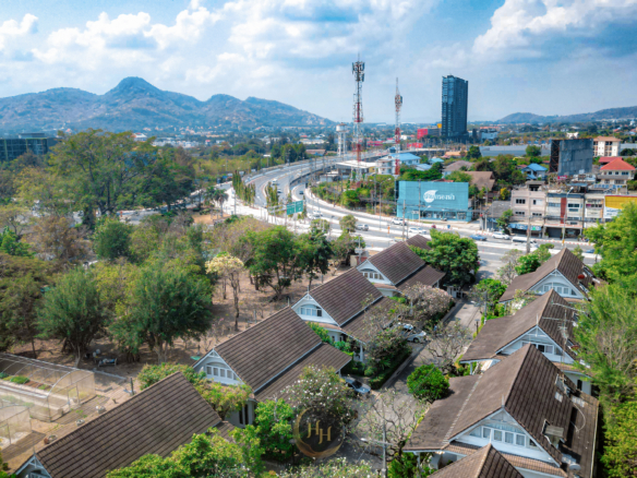 SH94702 Chaliang Lom House for Sale – Hua Hin Soi 87 (Beachfront)