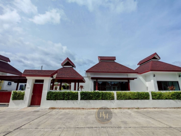 SH94709 Modern Thai Contemporary Villas  Mueang Prachuap Khiri Khan – Only 4 km from Ao Manao Beach