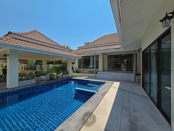 SH94714 Renovated Pool Villa for Sale in Hua Hin Soi 102 | Close to Beach | Fully Furnished