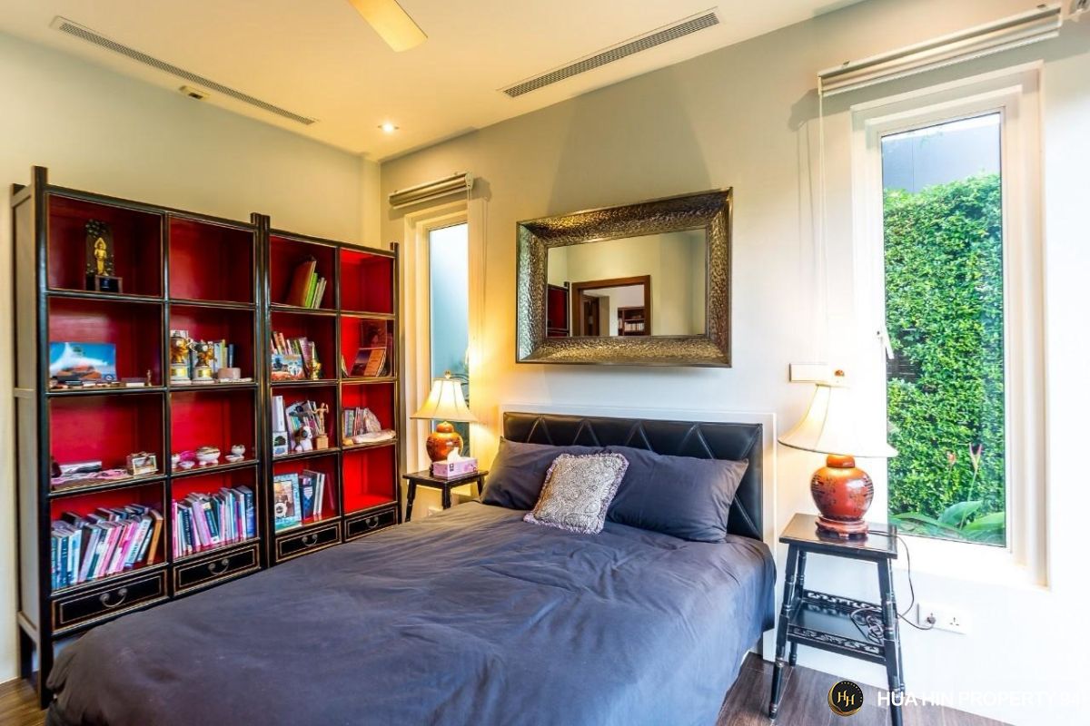 SH94723 Baan Ing Phu Villa — Hua Hin