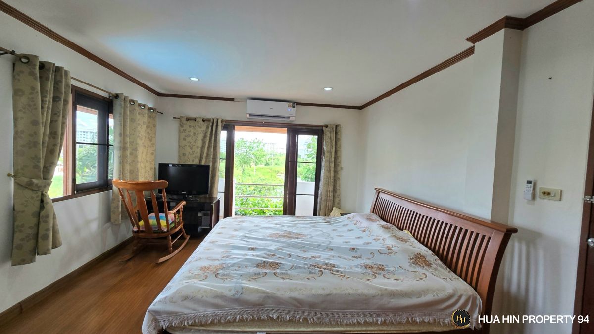 aaaaaaaaaaaaf02Huahin SH94726 Peaceful 2-Storey Lotus Pond View Villa for Sale – Cha-am