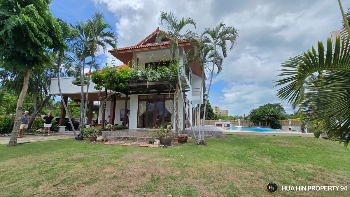 aaaaaaaaaaaaf09Huahin SH94726 Peaceful 2-Storey Lotus Pond View Villa for Sale – Cha-am