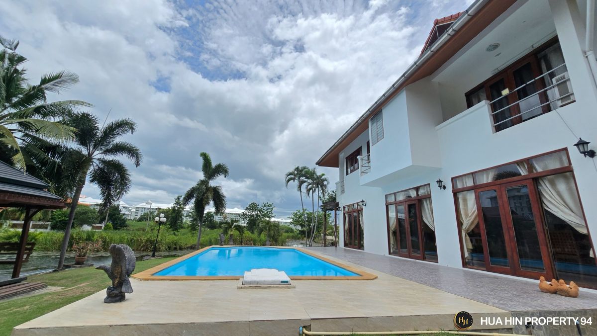 aaaaaaaaaaaaf15Huahin SH94726 Peaceful 2-Storey Lotus Pond View Villa for Sale – Cha-am